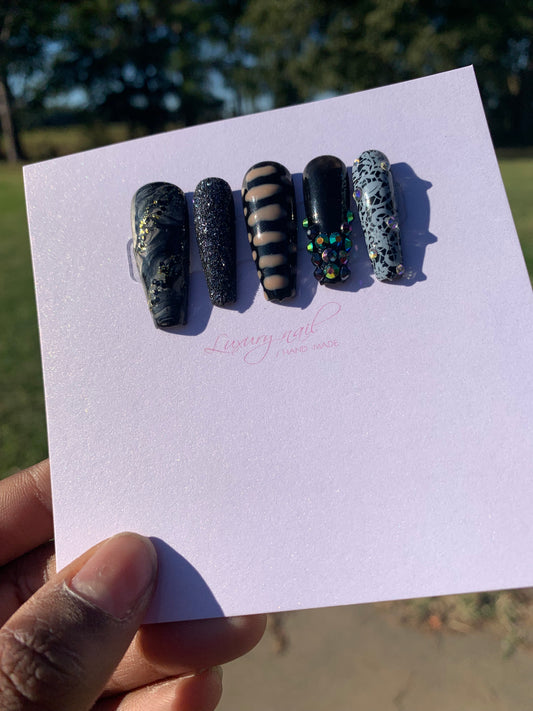 Press On Nails - Freestyle